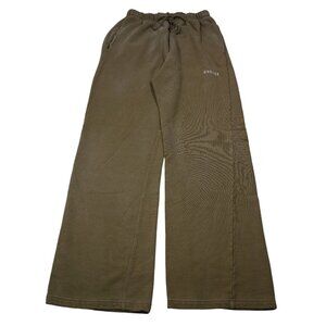 Cherry LA Basic Logo Parachute Sweatpants in Olive